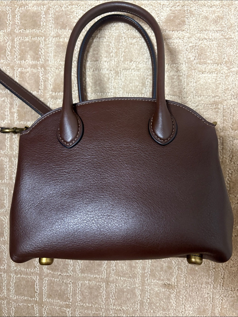 Coach Empire 21 in Maple - Picture 4 of 16